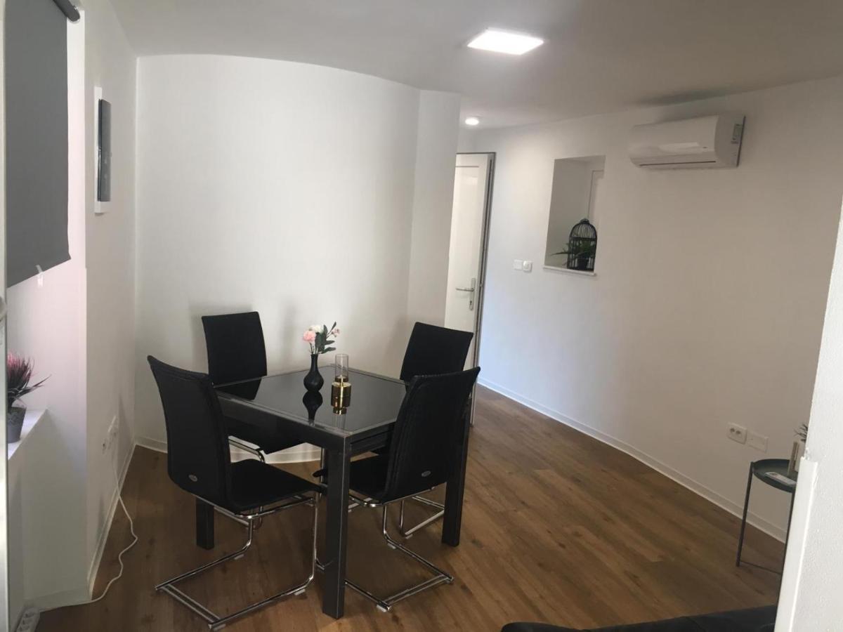 Apartmaji Sara, Izola - Isola Zewnętrze zdjęcie